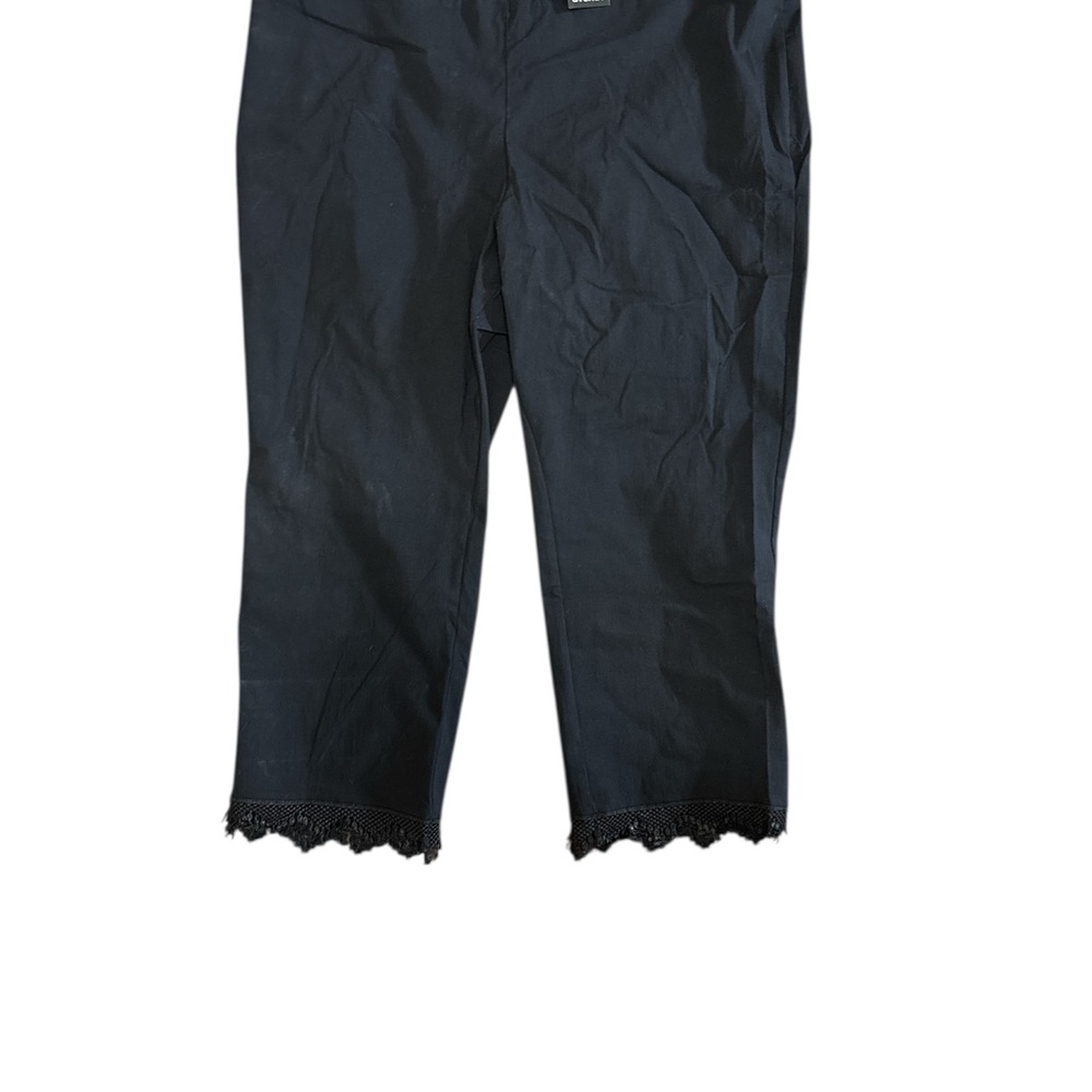 Avenue Black Cropped Jeans for Women